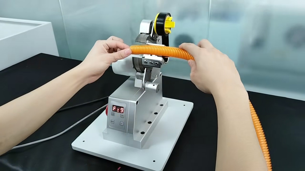 Mini Corrugated Pipe Adhesive Tape Wrapping Machine - Precise Wrapping for Corrugated Pipes