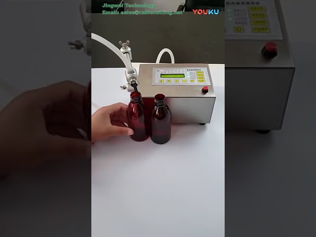 GFK-160 Small Type Electric Manual Bottle Liquid Filling Machine